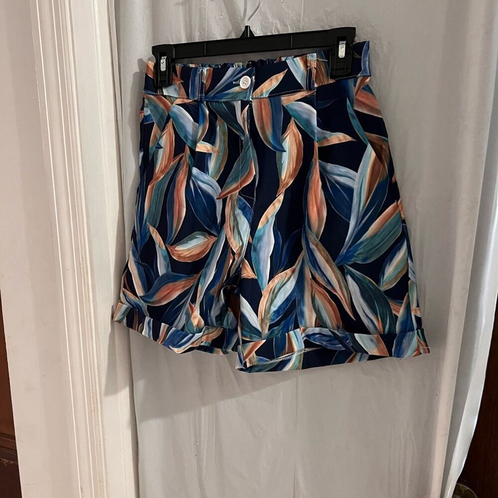 Anna Catharina made in Italy tropical print cuffed shorts size s